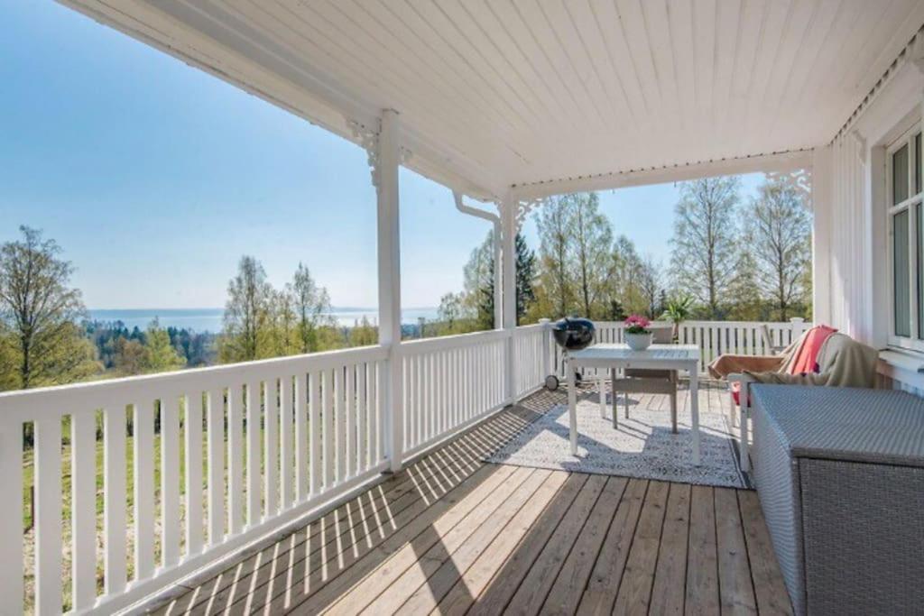 Villa 25Min Fran Joenkoeping, Panorama Utsikt Habo エクステリア 写真